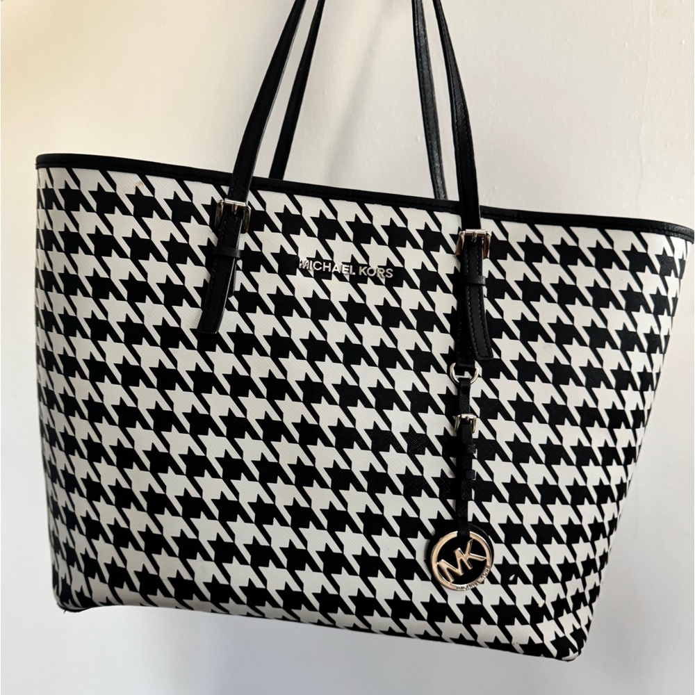 Michael Kors houndstooth tote bag